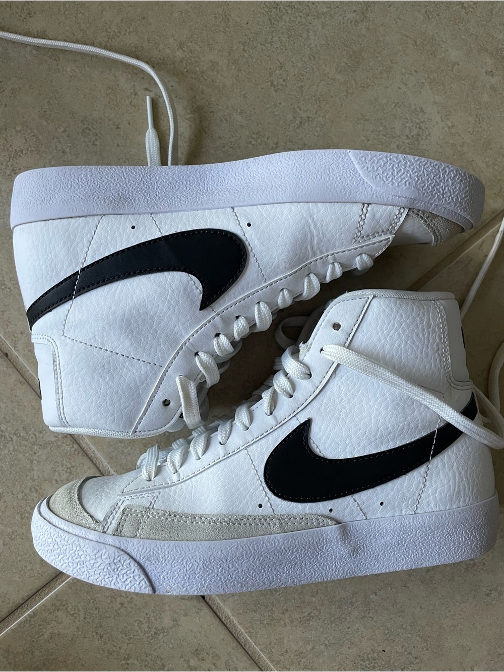 Nike Blazer Mid White Black High Top Sneakers Youth 4Y EU 36